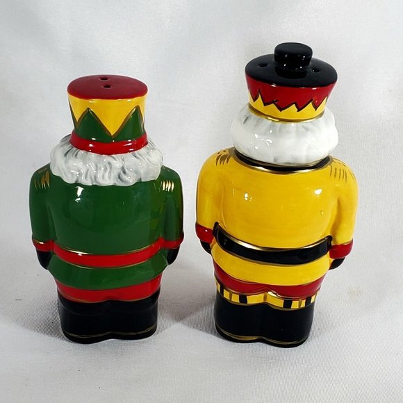 Nutcracker Salt & Pepper Shakers Set 5" holiday table Christmas kitchen decor - Picture 3 of 7